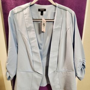 NWT - TORRID Powder Blue Ruched Sleeve Blazer (open - no fastener in front)